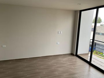 Casa en venta  en Parque Quintana Roo  Lomas de  Angelópolis.