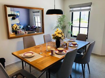Bonita Casa de 3 Recámaras en Zákia