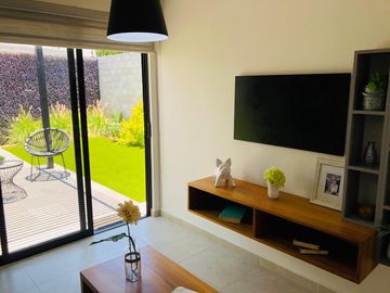 Bonita Casa de 3 Recámaras en Zákia