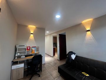 VENTA DE CASA CERCA AV INDUSTRIAS