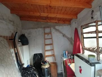 Casa PH en venta en Lanus Este