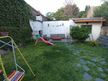 Casa PH en venta en Lanus Este