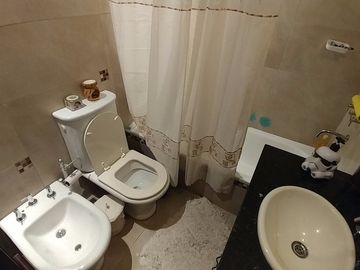 Casa PH en venta en Lanus Este