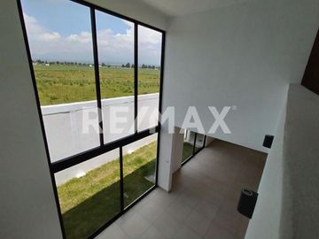 VENTA DE CASA EN MEXICALTZINGO 