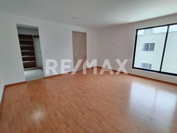 VENTA DE CASA EN MEXICALTZINGO 
