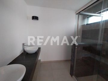 VENTA DE CASA EN MEXICALTZINGO 