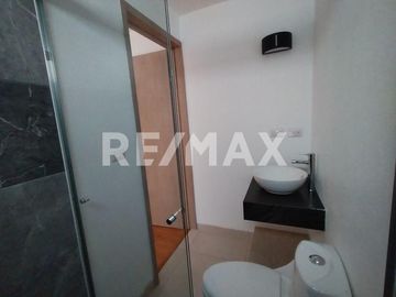 VENTA DE CASA EN MEXICALTZINGO 
