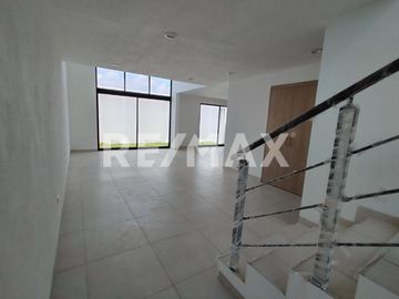 VENTA DE CASA EN MEXICALTZINGO 