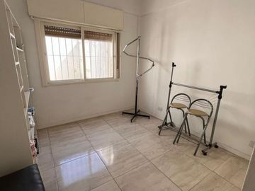 Venta Departamento 2 ambientes c/ cochera  Castelar Norte