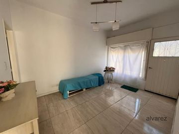 Venta Departamento 2 ambientes c/ cochera  Castelar Norte