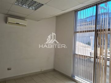 Oficina en arriendo en Los Angeles