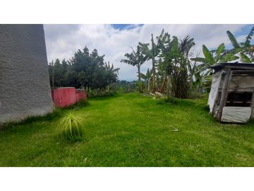 FINCA DE 4 CUADRAS EN QUIMBAYA 4861