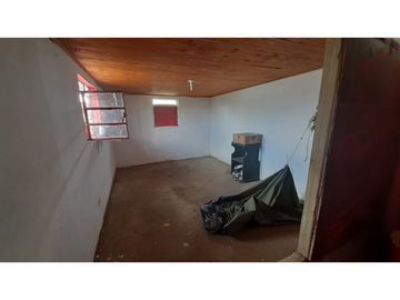 FINCA DE 4 CUADRAS EN QUIMBAYA 4861
