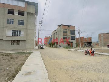 Vendo Terreno En Esquina La Victoria A Espaldas Del Colegio Cima