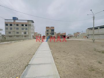 Vendo Terreno En Esquina La Victoria A Espaldas Del Colegio Cima
