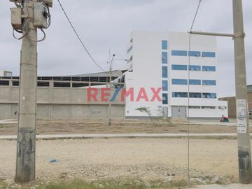 Vendo Terreno En Esquina La Victoria A Espaldas Del Colegio Cima