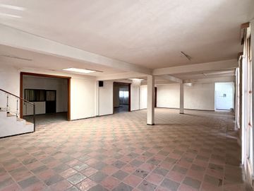 BODEGA EN VENTA EN EL SAUCITO