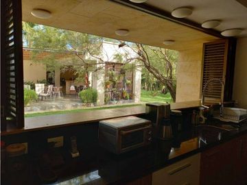 HERMOSA CASA CONDOMINIO LAS MERCEDES JAMUND