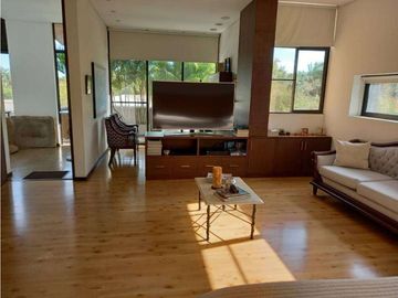 HERMOSA CASA CONDOMINIO LAS MERCEDES JAMUND