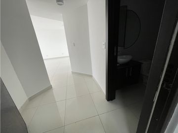 SEA CONFIABLE ALQUILA O ALQUILA CON OPCION A COMPRA PH CARRERAS TOWER