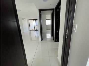 SEA CONFIABLE ALQUILA O ALQUILA CON OPCION A COMPRA PH CARRERAS TOWER