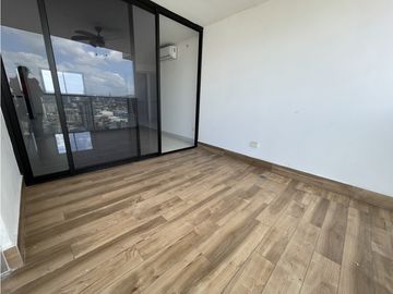 SEA CONFIABLE ALQUILA O ALQUILA CON OPCION A COMPRA PH CARRERAS TOWER