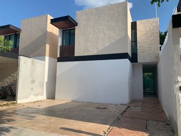 Casa en venta en privada  Zendera de 3 rec