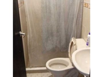 Se arrienda casa en el Barrio Pasatiempo