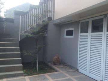 Rumah cantik di Cipete belakang ITC Fatmawati