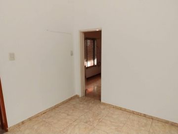 Casa PH en venta en Lanus Este