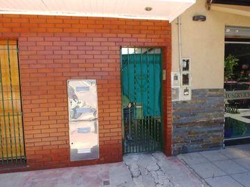 Casa PH en venta en Lanus Este