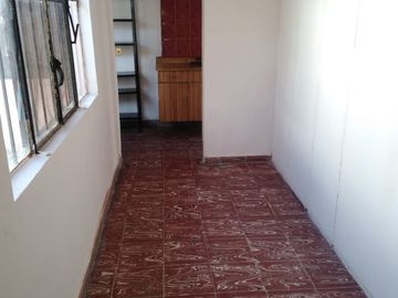 VENTA DE CASA EN CENTRO DE QUERÉTARO CON USO COMERCIAL.