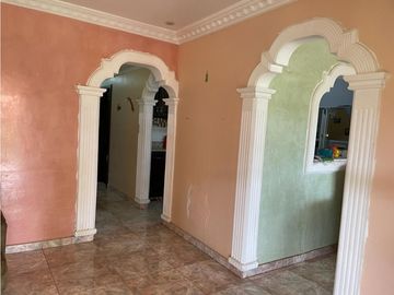 CASA DE 3 HABITACIONES EXCELENTES ACABADOS CHITRE