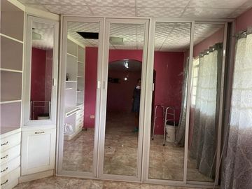 CASA DE 3 HABITACIONES EXCELENTES ACABADOS CHITRE