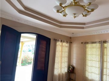 CASA DE 3 HABITACIONES EXCELENTES ACABADOS CHITRE