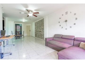 Venta: 2 recámaras en Villas de Santa Elena, Parque Lefevre