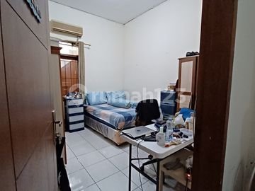 Rumah Antapani Cocok untuk Hunian dan Usaha di Jalan Utama