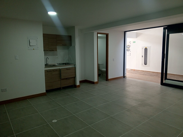 local en arriendo en palatino. Cod A400488