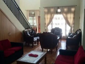 Rumah Dalam Perumahan Dekat Dengan Pondok Surya Ciledug