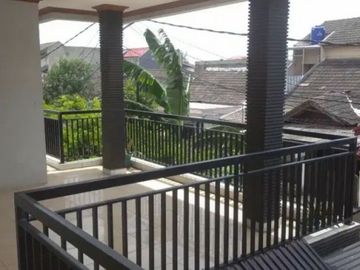 Rumah Dalam Perumahan Dekat Dengan Pondok Surya Ciledug