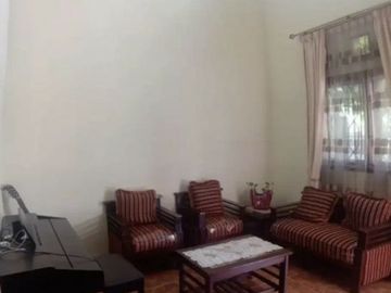 Rumah Dalam Perumahan Dekat Dengan Pondok Surya Ciledug