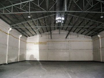 Warehouse for Rent 473 square meters in Banilad, Cebu City