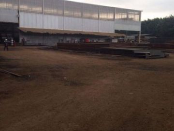 Bodegas en Vía Perimetral de 11000m2 de construcción Venta o Alquiler