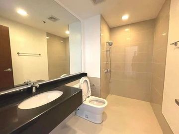 Rush Condominium 2br Condo for Sale in The Suites BGC Fort Taguig