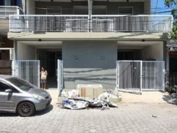 New Town house 3LT under 2M Wisma permai Row 10meter