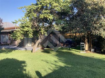 Casa en Venta en Enrique Olivares y Rojas Magallanes