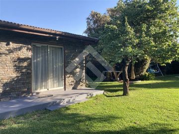 Casa en Venta en Enrique Olivares y Rojas Magallanes