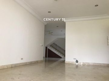 Dijual Rumah Mewah Ada Swimming Pool Di PANGERAN ANTASARI