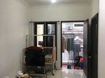 Rumah Dijual Lokasi 2 Lantai di Jl. Mojo, Gubeng Surabaya