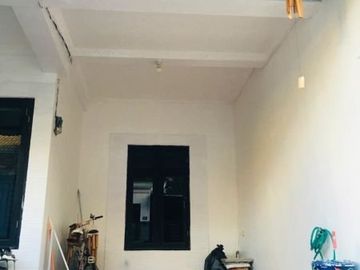 Rumah Dijual Lokasi 2 Lantai di Jl. Mojo, Gubeng Surabaya